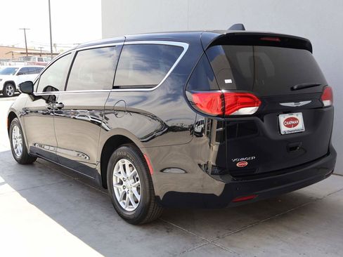 New 2026 Chrysler Voyager LX FWD image 3