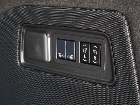 Used 2026 Cadillac Escalade 2WD w/ LPO, Floor Liner Package image 29