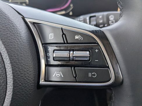 Used 2025 Kia Seltos S image 30