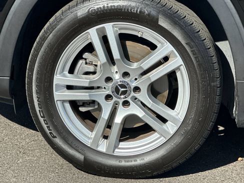 Used 2020 Mercedes-Benz GLB 250 image 31