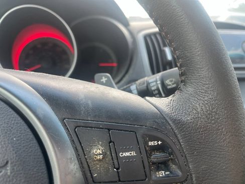 Used 2011 Kia Forte Koup SX FWD image 15
