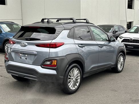 Used 2018 Hyundai Kona SEL image 4