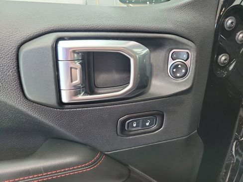 New 2026 Jeep Wrangler Unlimited Rubicon image 13