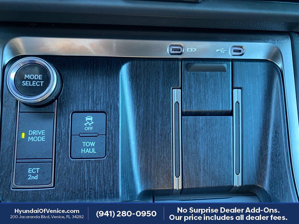 Used 2025 Lexus GX 550 AWD/4WD image 16