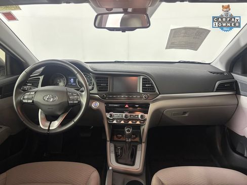 Used 2020 Hyundai Elantra Value Edition FWD image 15