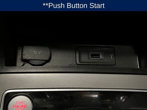 Used 2021 Volkswagen Passat 2.0T SE image 13