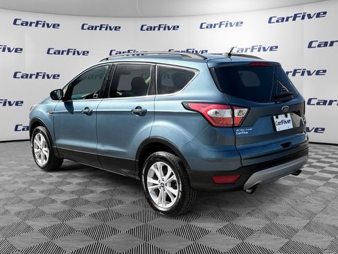 Used 2018 Ford Escape SE AWD/4WD image 3
