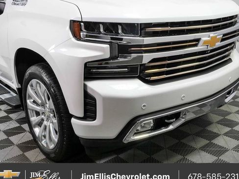Certified 2021 Chevrolet Silverado 1500 High Country w/ Technology Package AWD/4WD image 37