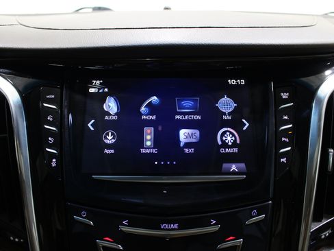Used 2017 Cadillac Escalade ESV Luxury AWD/4WD image 15