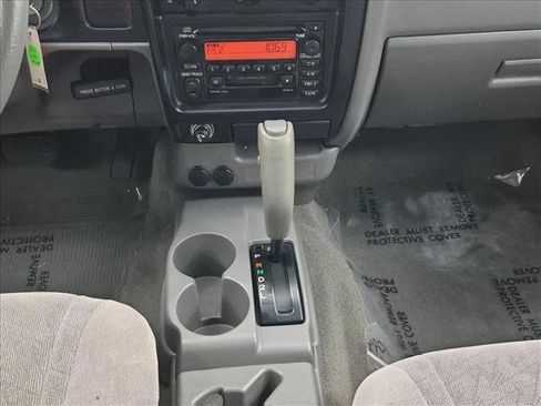 Used 2002 Toyota Tacoma PreRunner w/ SR5 Pkg w/ Chrome Pkg RWD image 12
