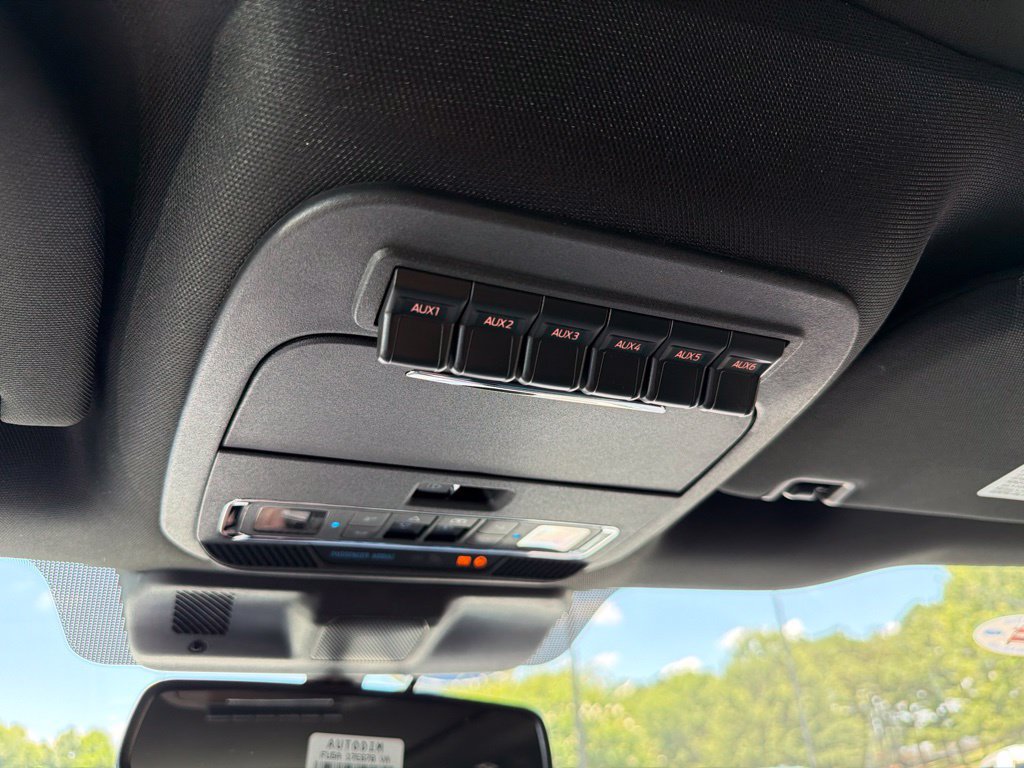 New 2026 Ford F350 Platinum AWD/4WD image 4
