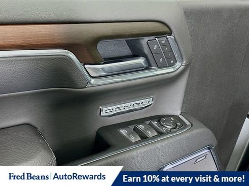 New 2026 GMC Sierra 1500 Denali AWD/4WD image 17