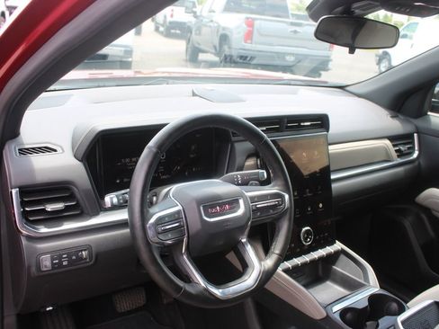 Used 2025 GMC Terrain Elevation w/ Elevation Premium Package AWD/4WD image 26