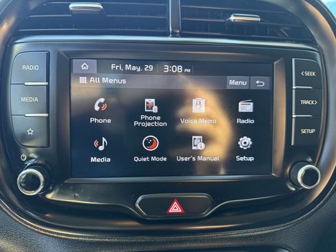 Used 2022 Kia Soul LX w/ Technology Package FWD image 14