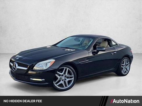 Used 2014 Mercedes-Benz SLK 250 image 1