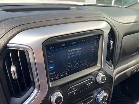 Used 2023 GMC Sierra 3500 SLE image 17