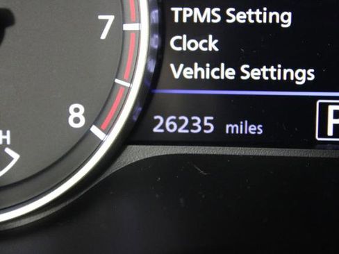 Certified 2024 Nissan Sentra SR FWD image 26