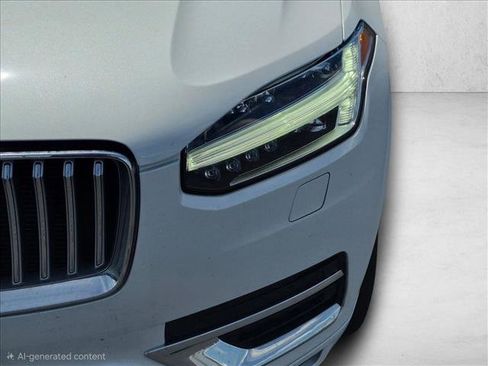 Used 2023 Volvo XC90 B6 Ultimate w/ Lounge Package AWD/4WD image 9
