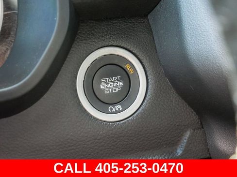 Used 2025 RAM 1500 Big Horn AWD/4WD image 32