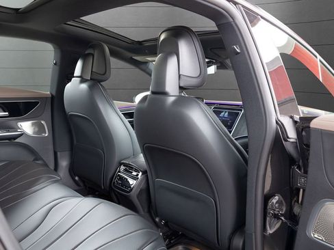 Used 2023 Mercedes-Benz EQE 350+ 4MATIC Sedan image 63