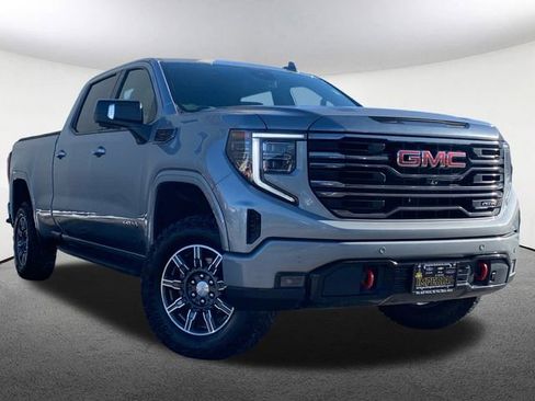Used 2024 GMC Sierra 1500 AT4 w/ AT4 Premium Package image 2