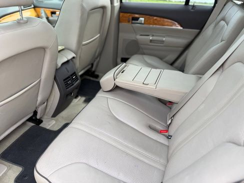 Used 2011 Lincoln MKX 2WD w/ 102A Rapid Spec Order Code image 15