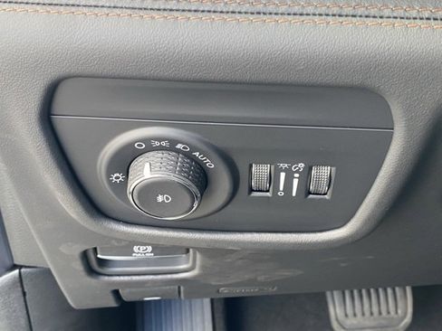 New 2025 Jeep Grand Cherokee L Summit image 27