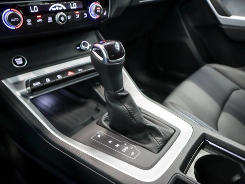 New 2025 Audi Q3 2.0T Premium w/ Convenience Package image 22