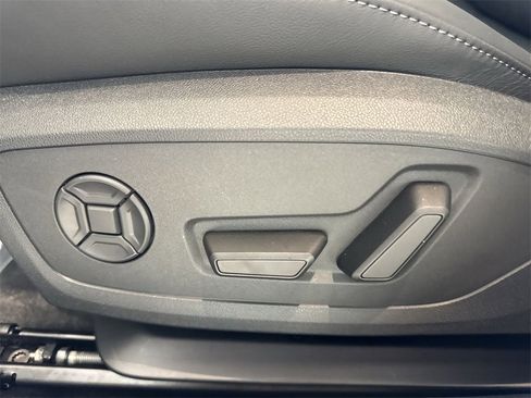 New 2025 Audi A5 2.0T Prestige image 12