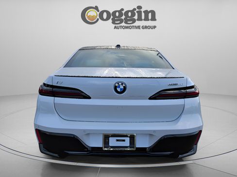 New 2026 BMW i7 eDrive50 w/ M Sport Package image 4