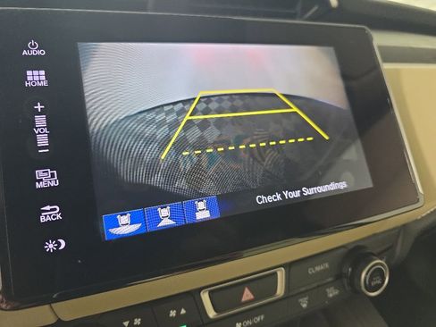 Used 2020 Honda Clarity Plug-In Hybrid image 19