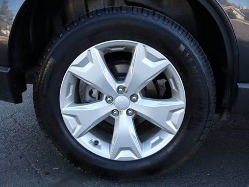 Used 2014 Subaru Forester 2.5i Limited w/ Popular Package #2 AWD/4WD image 44