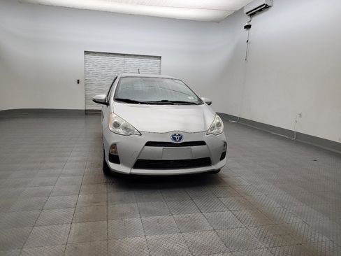 Used 2014 Toyota Prius C One FWD image 14