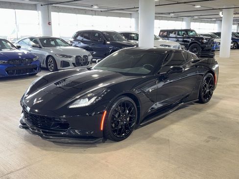 Used 2019 Chevrolet Corvette Stingray Coupe w/ Battery Protection Package image 4