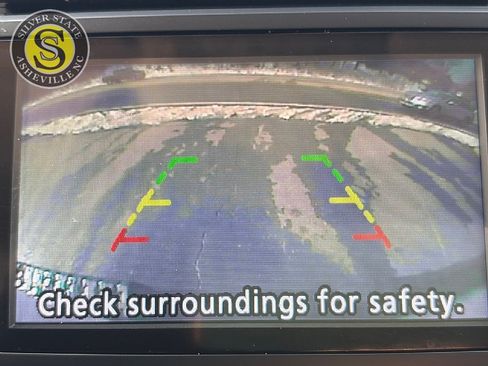 Used 2018 Nissan Titan S image 27