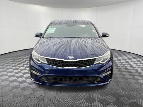 Used 2019 Kia Optima S image 2