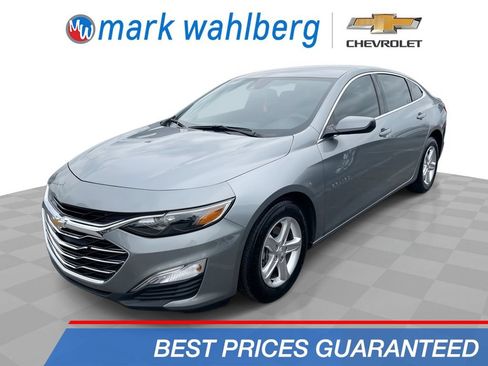Used 2024 Chevrolet Malibu LS FWD image 1
