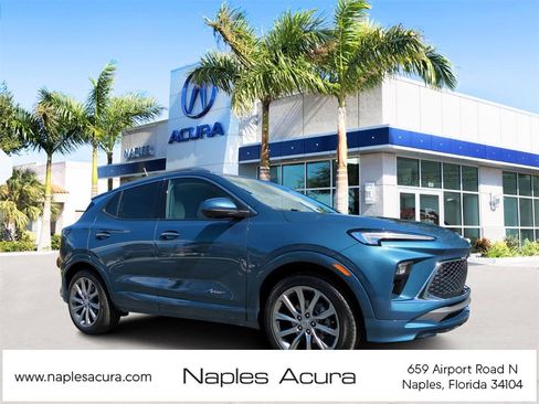Used 2024 Buick Encore GX Avenir w/ Avenir Technology Package image 1