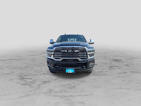 New 2026 RAM 2500 Laramie w/ Towing Technology Group AWD/4WD image 3