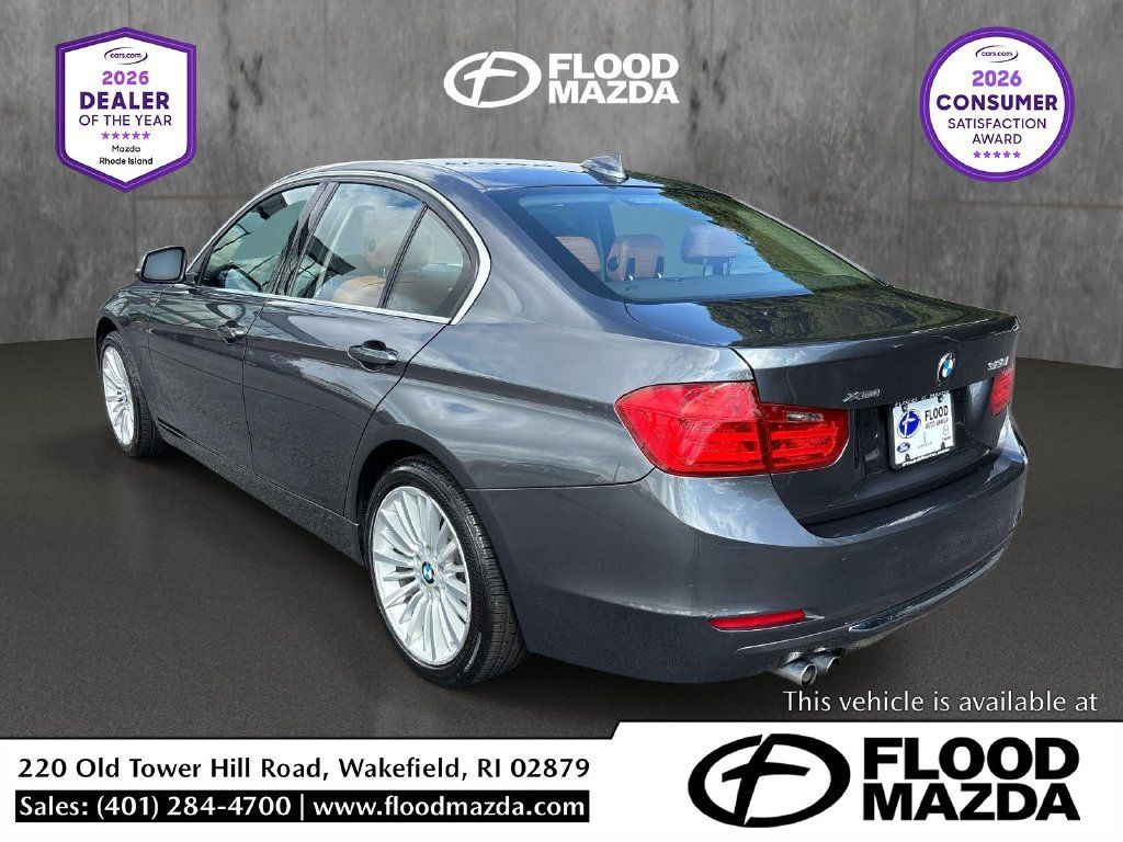 Used 2013 BMW 328i xDrive Sedan AWD/4WD image 3