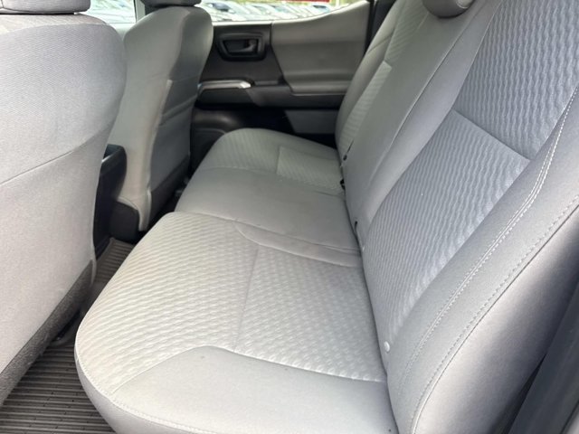 Used 2021 Toyota Tacoma SR5 RWD image 13