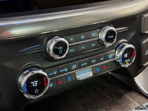 Used 2021 Ford F150 Lariat w/ Equipment Group 502A High image 16