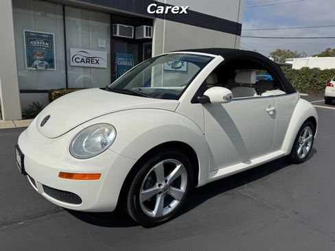 Used 2007 Volkswagen Beetle Triple White Edition image 7