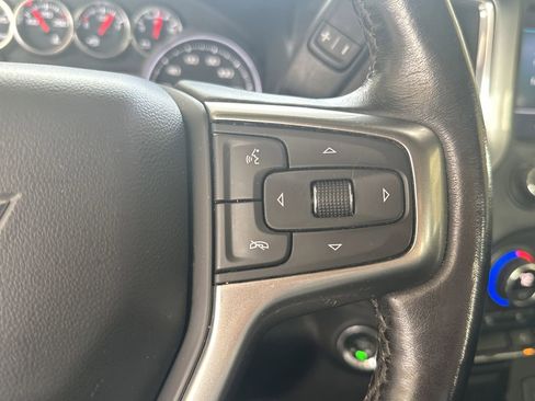 Used 2021 Chevrolet Silverado 1500 LT image 21