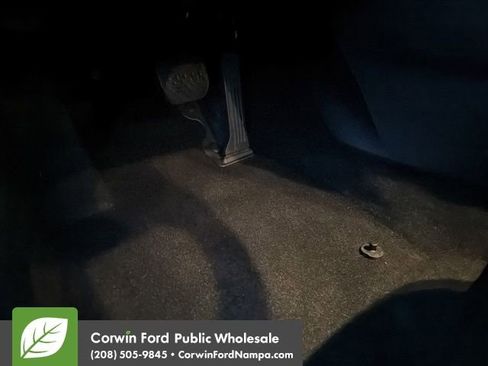 Used 2018 MAZDA MAZDA3 Touring image 26