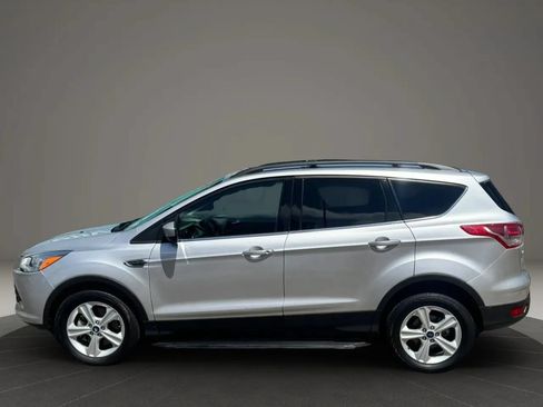 Used 2014 Ford Escape SE w/ Equipment Group 201A FWD image 8
