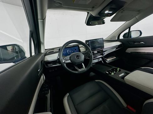 Used 2024 Honda Prologue Touring image 18