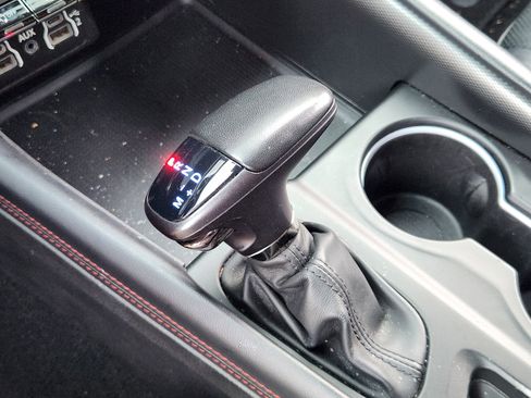 Used 2024 Dodge Durango GT image 20