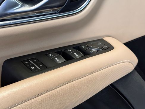 Used 2024 Chevrolet Tahoe Premier image 21