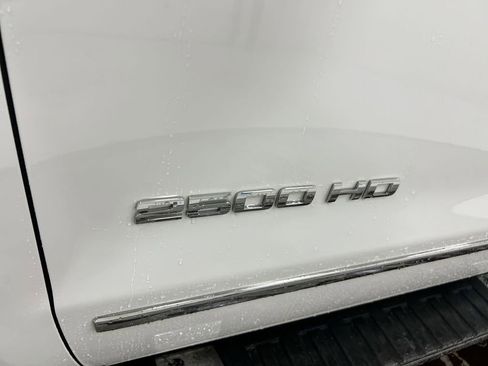 Used 2019 Chevrolet Silverado 2500 LTZ w/ Duramax Plus Package AWD/4WD image 26